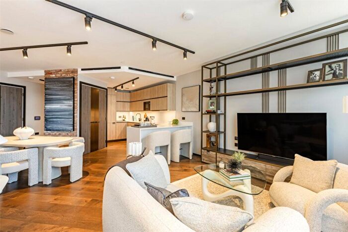2 Bedroom Apartment For Sale In The Stage, Hewett Street, London, EC2A