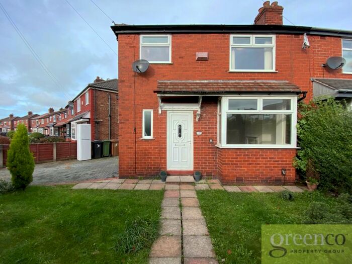 3 Bedroom Semi-Detached House To Rent In Ashdale Crescent, Droylsden, Tameside, M43