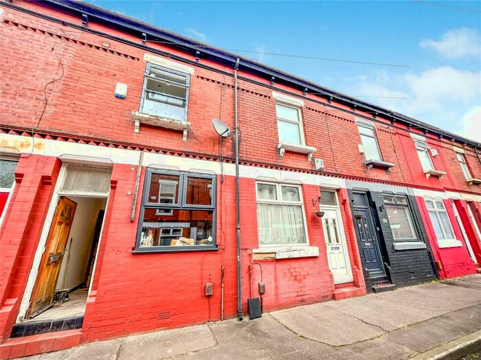 4 Bedroom Terraced House To Rent In Thorn Grove, Manchester, Greater Manchester, M14