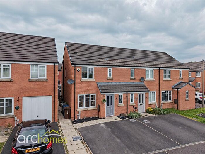 3 Bedroom Semi Detached House For Sale In Heaton Green, Leigh, WN7