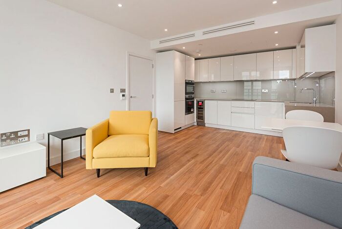 1 Bedroom Flat For Sale In Gladwin Tower, Wandsworth Road, London, SW8