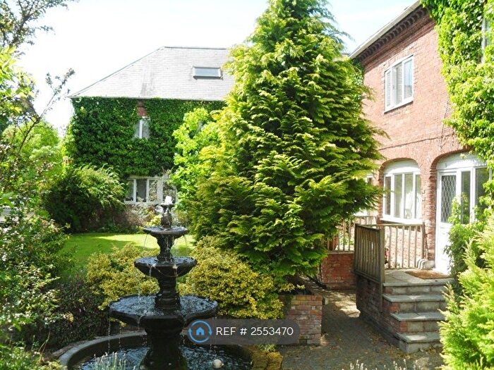 1 Bedroom Flat To Rent In Bathafarn Hall, Ruthin, LL15