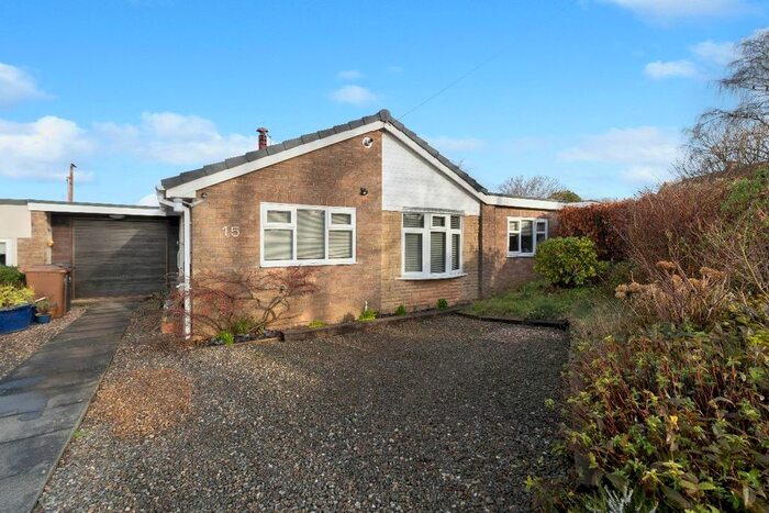 3 Bedroom Bungalow For Sale In Manor Road, Clifton-On-Teme, Worcester, WR6
