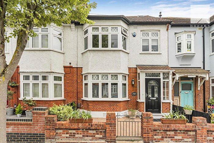 4 Bedroom Terraced House For Sale In Wickham Road, London, E4