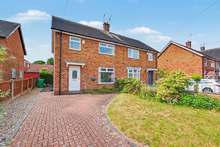 3 Bedroom Semi-Detached House For Sale In Melksham Road, Nottingham, NG5