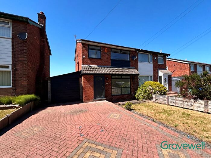 3 Bedroom Semi-Detached House To Rent In Blenheim Close, Bury, BL9