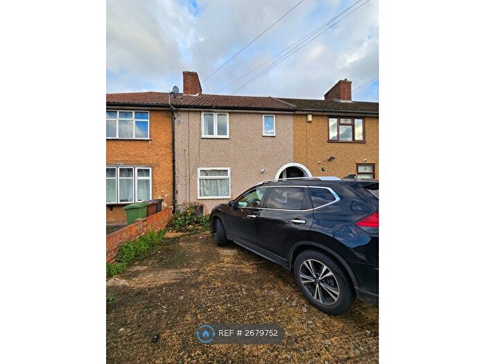 3 Bedroom Terraced House To Rent In Arden Crescent, Dagenham, RM9