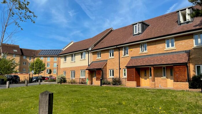 3 Bedroom Terraced House To Rent In New Mossford Way, Barkingside, IG6