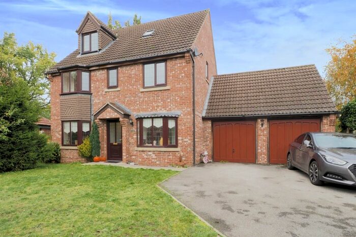 5 Bedroom Detached House For Sale In The Rein, Westwoodside, Doncaster, DN9