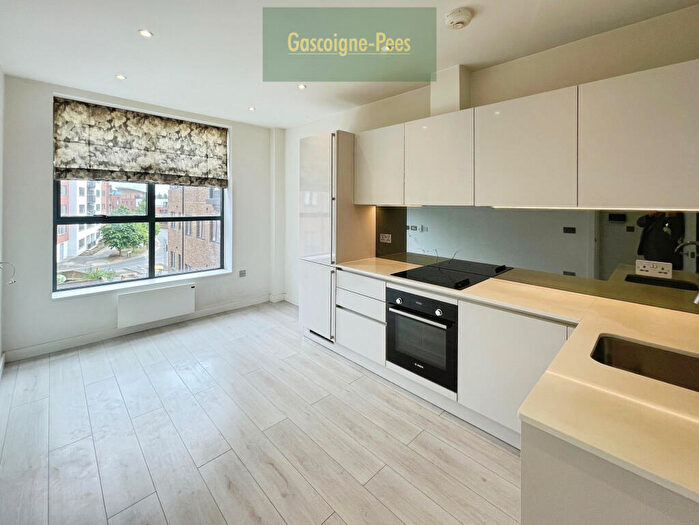 1 Bedroom Apartment To Rent In London Road, Camberley, GU15