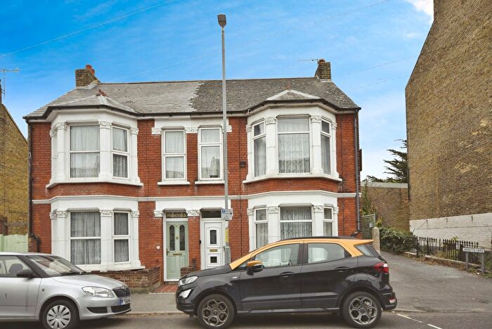 4 Bedroom Semi-Detached House For Sale In Thanet Road, Margate, Kent, CT9