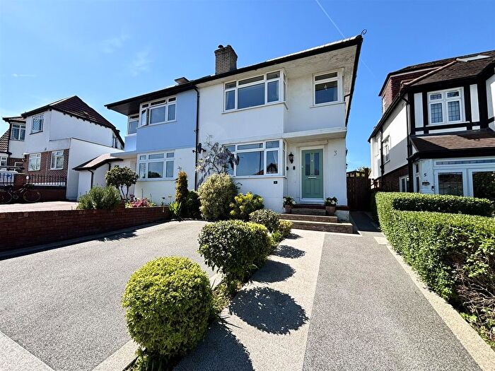 3 Bedroom Semi-Detached House For Sale In Chinnor Crescent, Greenford, UB6