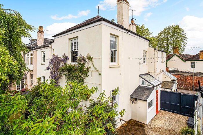 3 Bedroom Apartment For Sale In Greenway Lane, Charlton Kings, Cheltenham, GL52