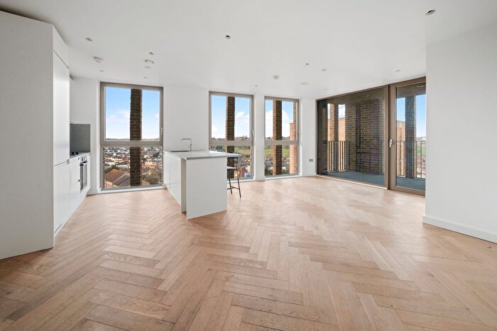 1 Bedroom Flat To Rent In Oberman Road, London, NW10
