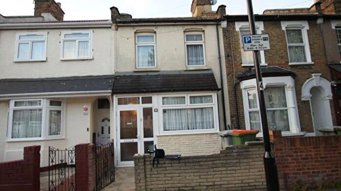 4 Bedroom Terraced House To Rent In Olive Road, London, E13