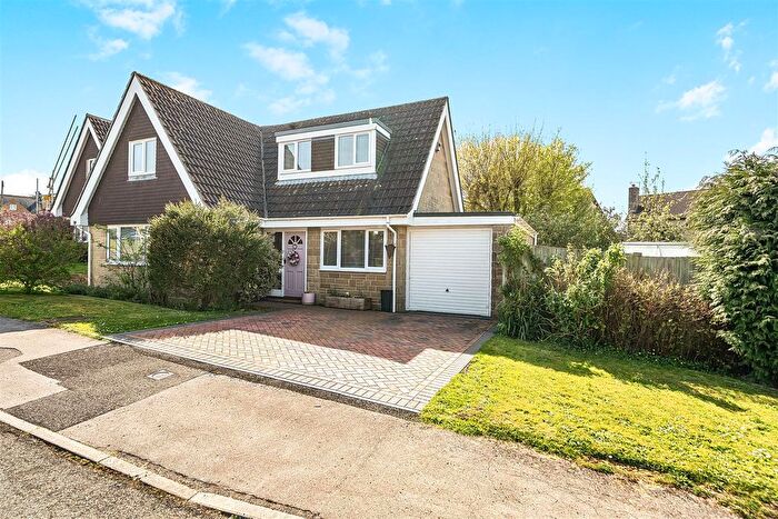 3 Bedroom Detached House For Sale In Uplands, Yetminster, Sherborne, DT9