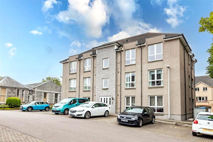 2 Bedroom Flat To Rent In Frater Place, Aberdeen, AB24