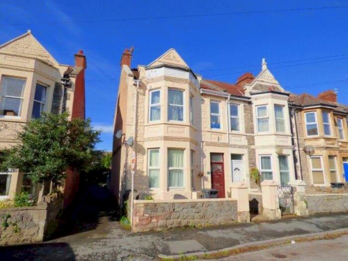 1 Bedroom Flat To Rent In Sunnyside Road, Weston-super-~Mare, North Somerset, BS23