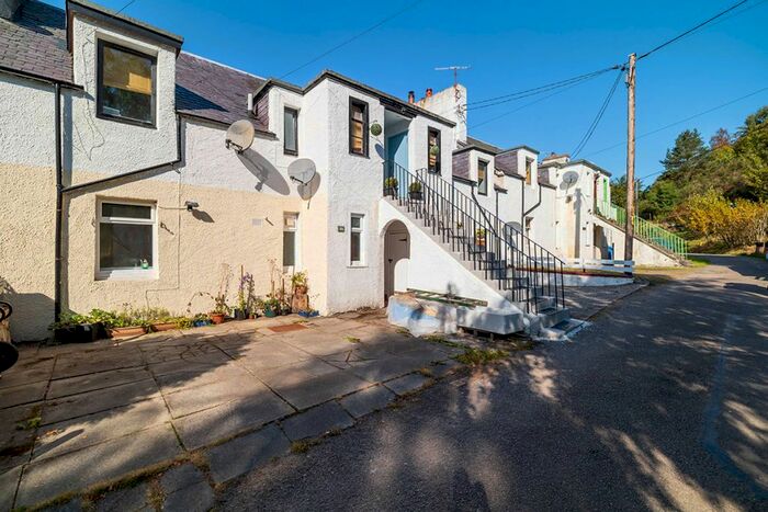 1 Bedroom Flat For Sale In Glenlia, Foyers, Inverness, IV2