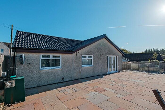 3 Bedroom Bungalow For Sale In Roadside Place, Greengairs, North Lanarkshire, ML6