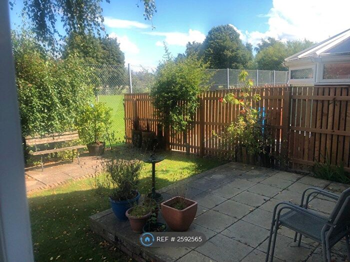 1 Bedroom Flat To Rent In Amberwood, Preston, PR4