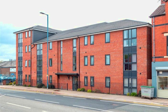 2 Bedroom Flat To Rent In Borough Road, Salford, M50