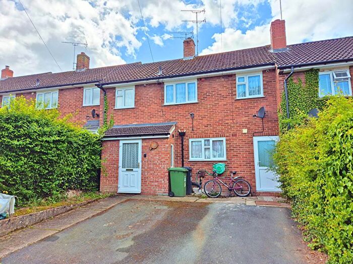 3 Bedroom Terraced House For Sale In Sandpits, Leominster, Herefordshire, HR6