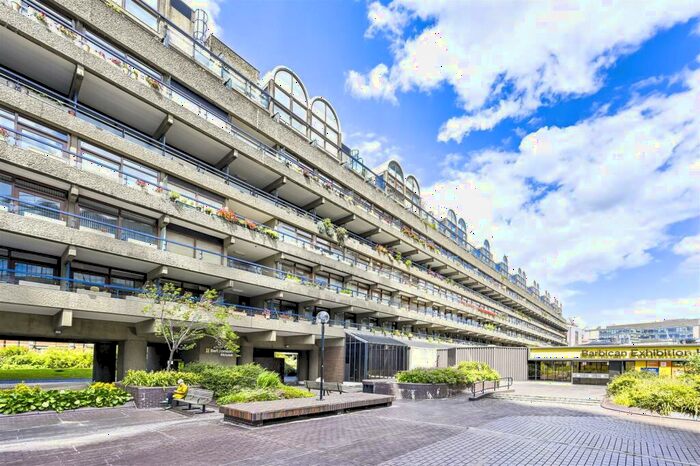 1 Bedroom Flat To Rent In Ben Jonson House, Barbican, London, EC2Y