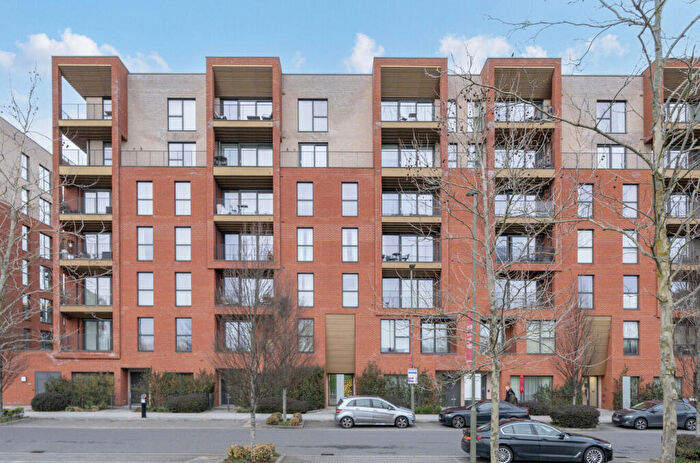 3 Bedroom Apartment For Sale In Lismore Boulevard, Colindale Gardens, Colindale, NW9