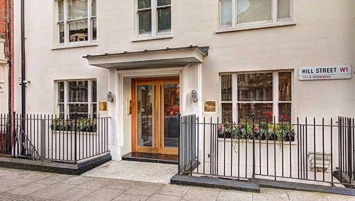 Studio To Rent In Hill Street, Mayfair, London, W1J