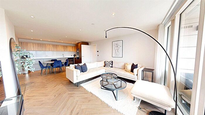 2 Bedroom Flat For Sale In Castlewharf, A Chester Road, Manchester, M15
