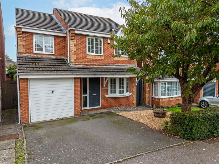 4 Bedroom Detached House For Sale In The Furlongs, Market Harborough, LE16