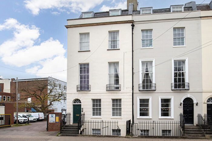 1 Bedroom Apartment To Rent In St Georges Place, Cheltenham, GL50