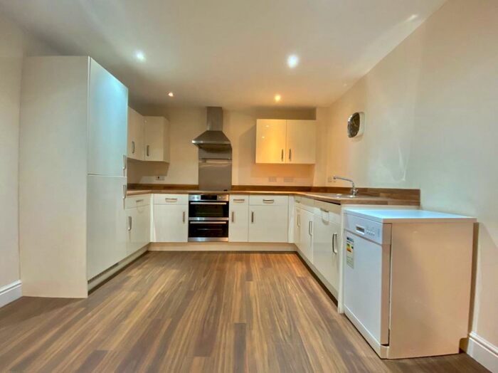 2 Bedroom Flat To Rent In Brazen Gate, Norwich, NR1