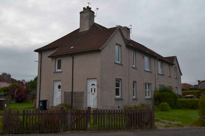 3 Bedroom Flat To Rent In Waggon Road, Leven, KY8