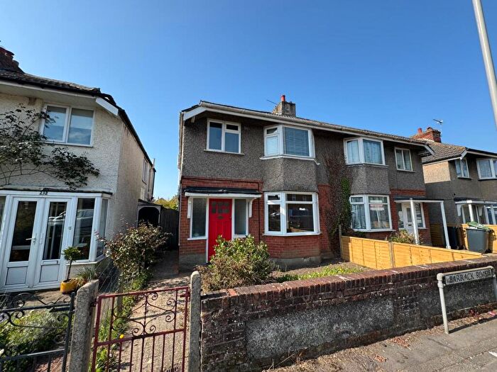 3 Bedroom Semi Detached House To Rent In Barrack Road, Christchurch, BH23