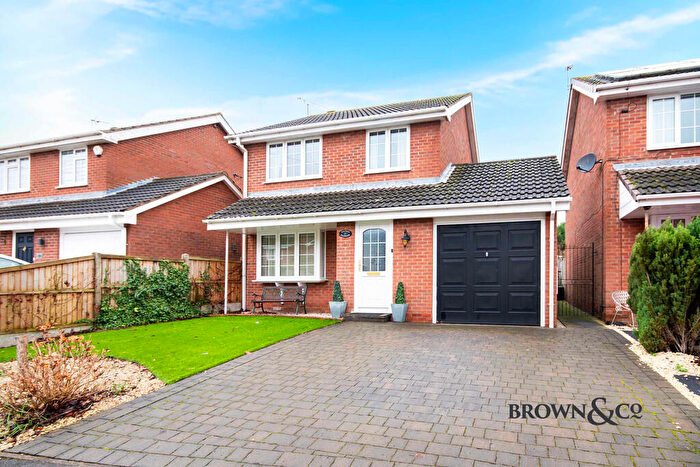 3 Bedroom Detached House For Sale In Bankside, Retford, DN22