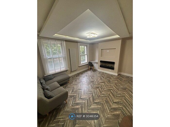1 Bedroom Flat To Rent In Argyle Road, London, E1