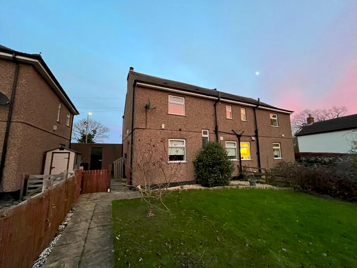 2 Bedroom Semi-Detached House To Rent In Sea Dyke Way, Marshchapel, DN36
