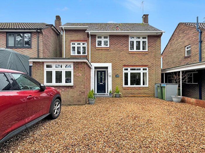 4 Bedroom Detached House For Sale In West End Road, West End, Southampton, SO18