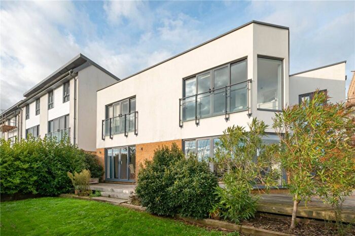 4 Bedroom Detached House For Sale In View France Close, Seabrook, Hythe, CT21