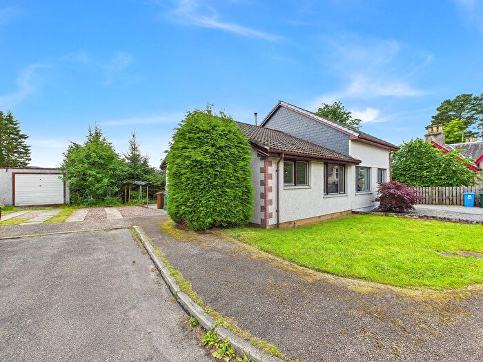 2 Bedroom Semi-Detached House For Sale In Hillside Avenue, Kingussie, PH21