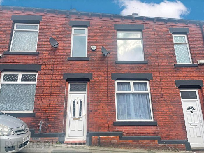 3 Bedroom Terraced House To Rent In Brookfield Street, Oldham, Greater Manchester, OL8
