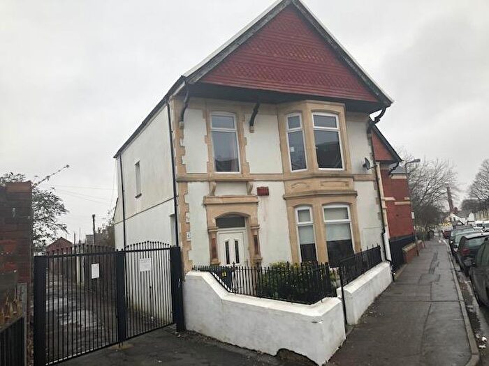 4 Bedroom House To Rent In Pentre Street, Grangetown, Cardiff, CF11