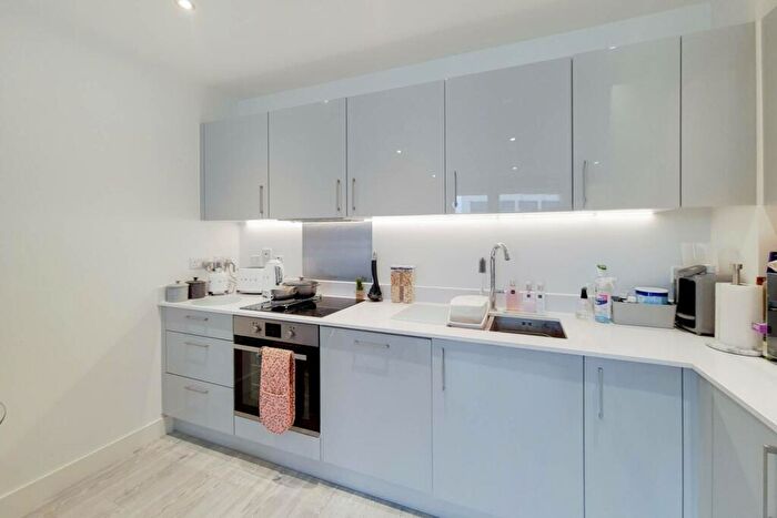 1 Bedroom Flat For Sale In Northolt Road, South Harrow, Middlesex, HA2