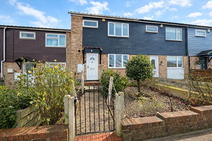 2 Bedroom Terraced House For Sale In Virginia Walk, Gravesend, DA12