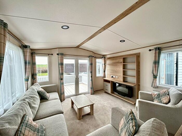 2 Bedroom Mobile Home For Sale In Pentire Coastal Holiday Park, Bude., EX23