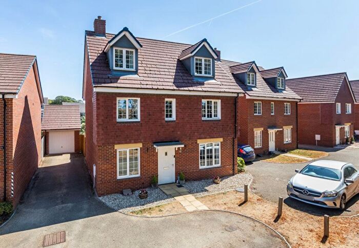5 Bedroom Detached House For Sale In King Street, Abingdon, OX14