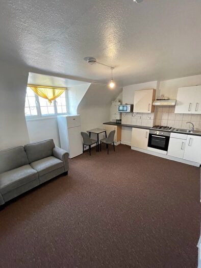 1 Bedroom Flat To Rent In Green Lane, Eltham, SE9