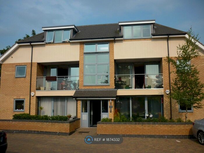 2 Bedroom Flat To Rent In Southam Mews, Croxley Green, Rickmansworth, WD3